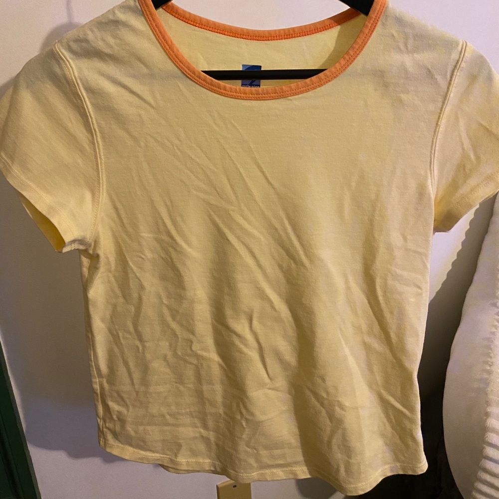 TITLE NINE TEE